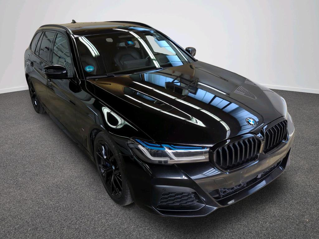 BMW 5 Series Touring 530d