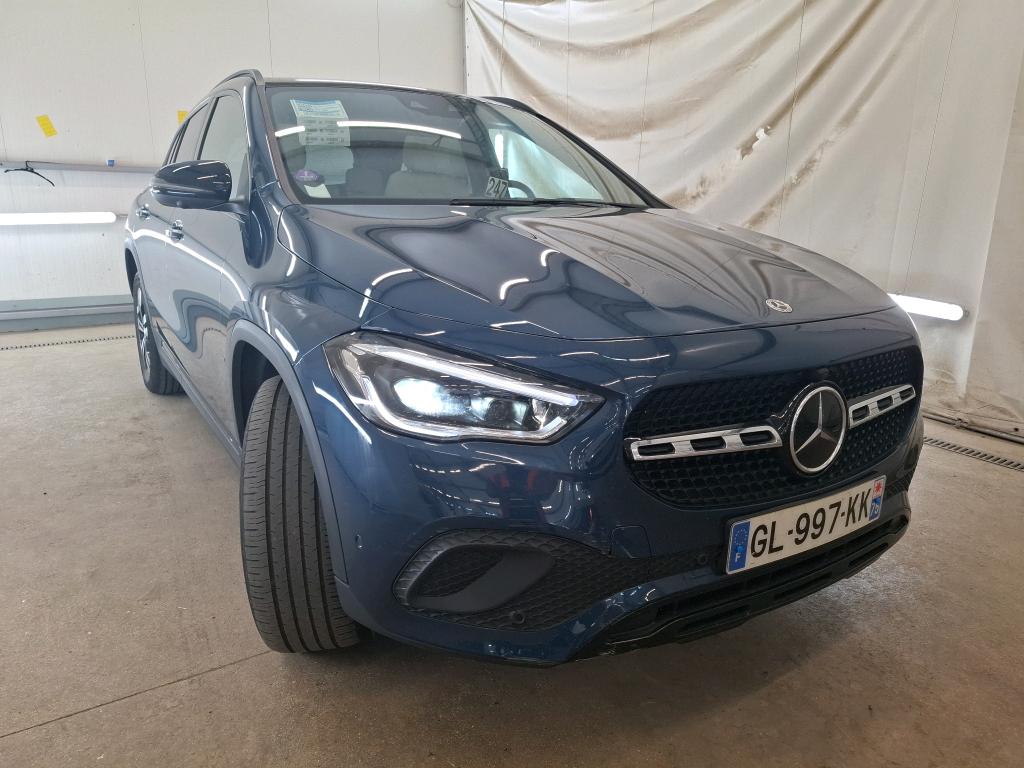Mercedes-Benz GLA 250e progressive