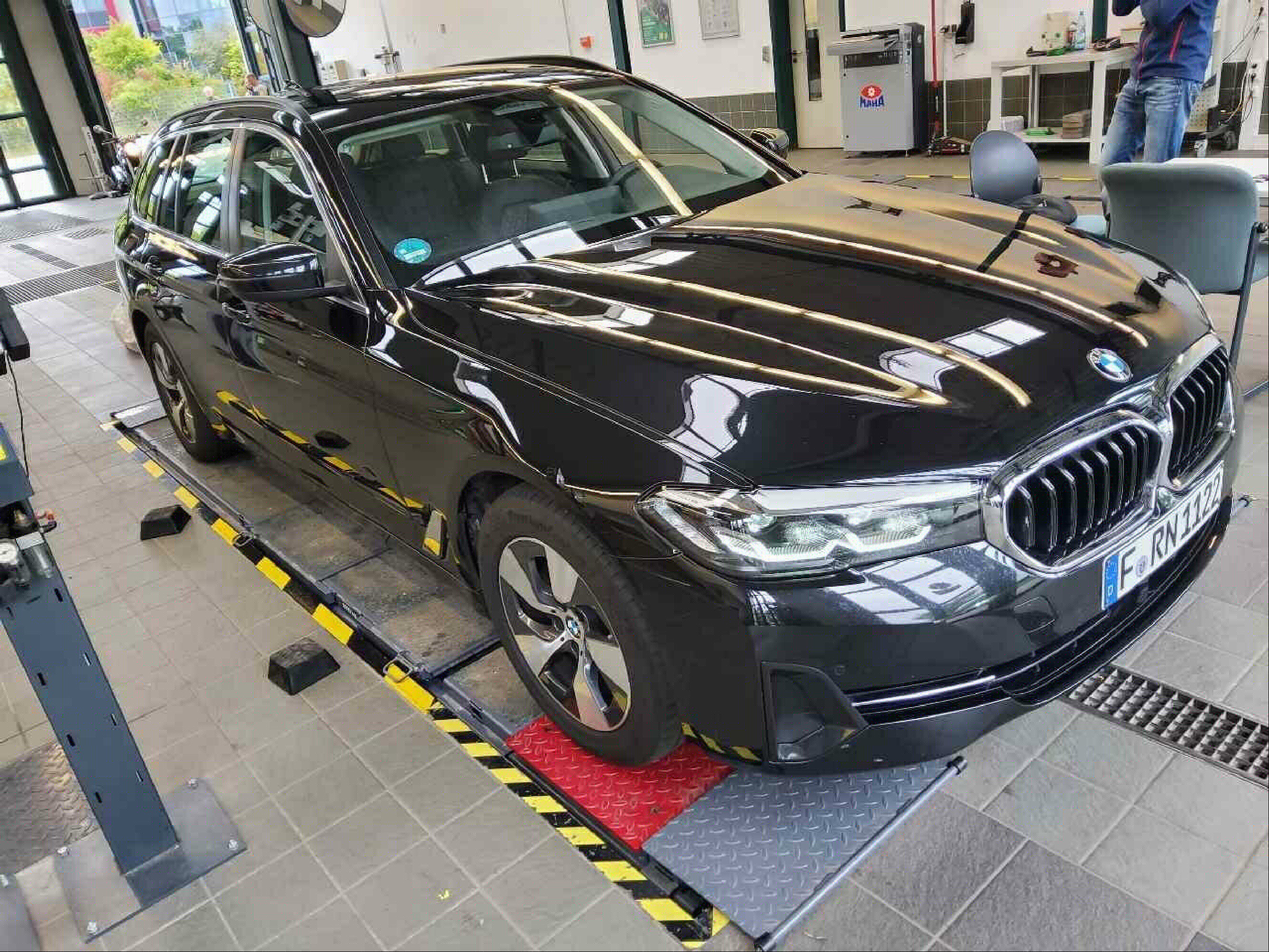 BMW 5 Series Touring 520d
