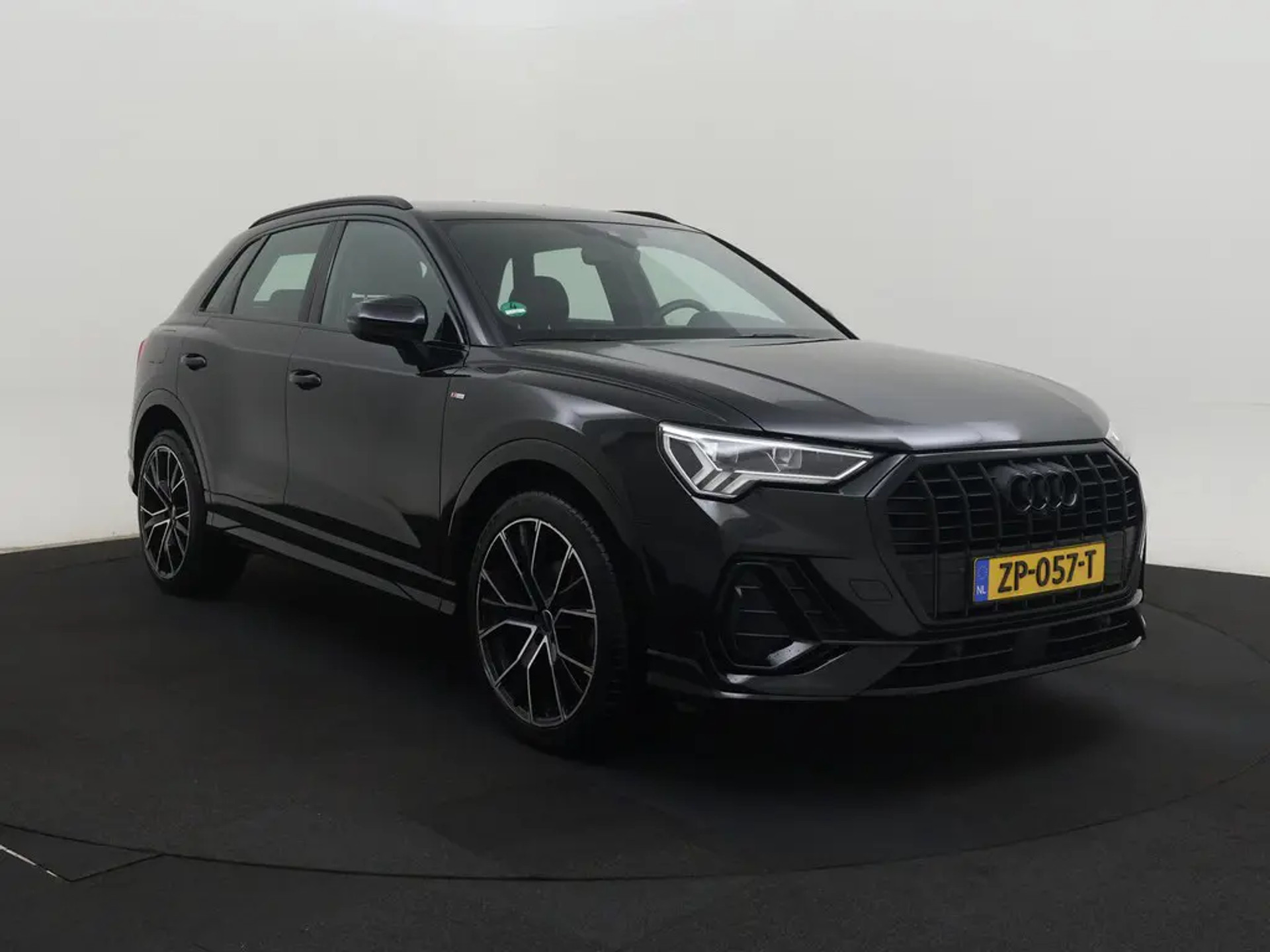 Audi Q3 35 TFSI S Line
