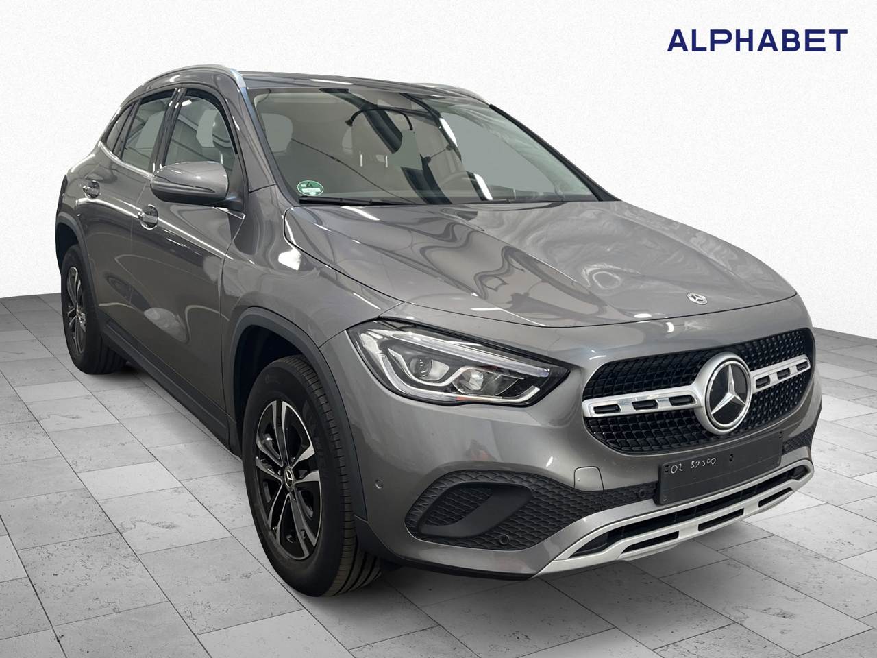 Mercedes-Benz GLA 180d Style