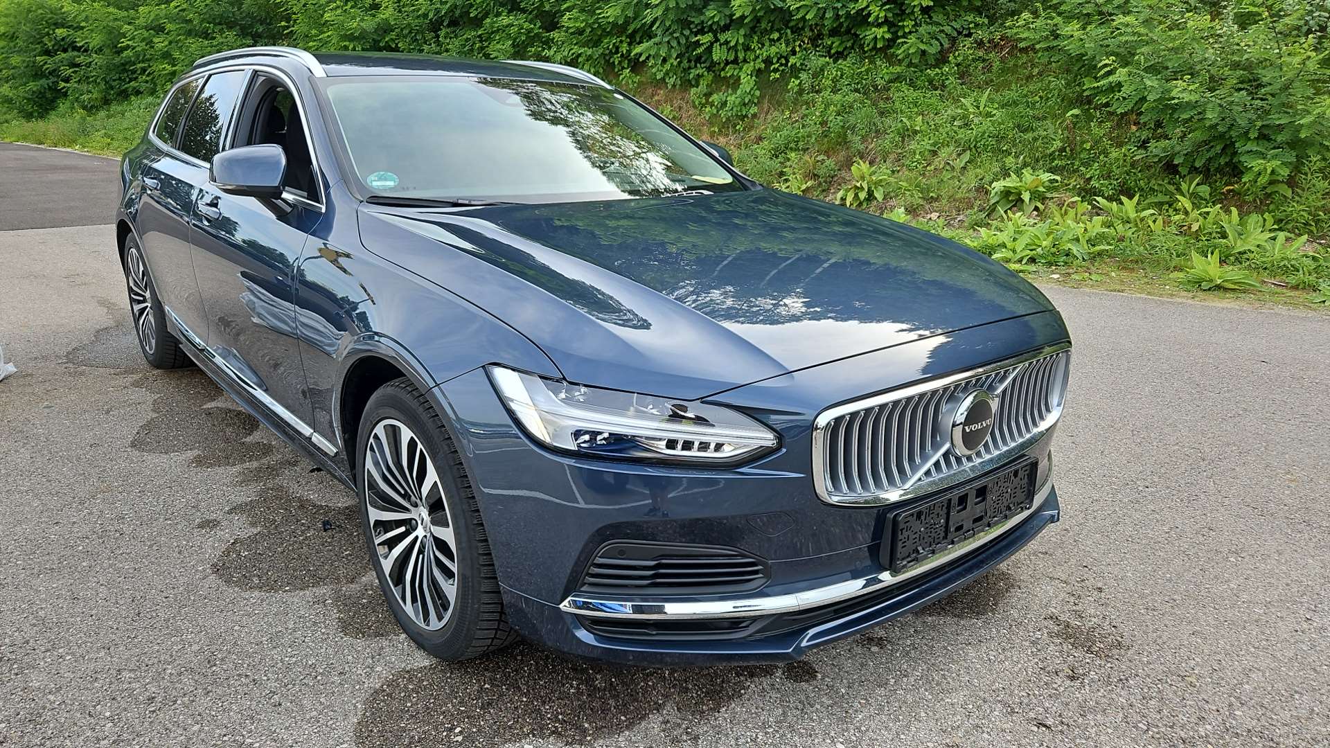 Volvo V90 T6 Core