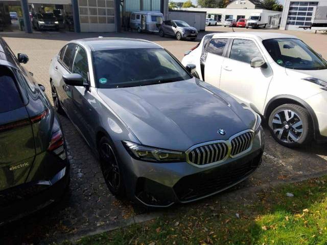 BMW 3 Series 318i