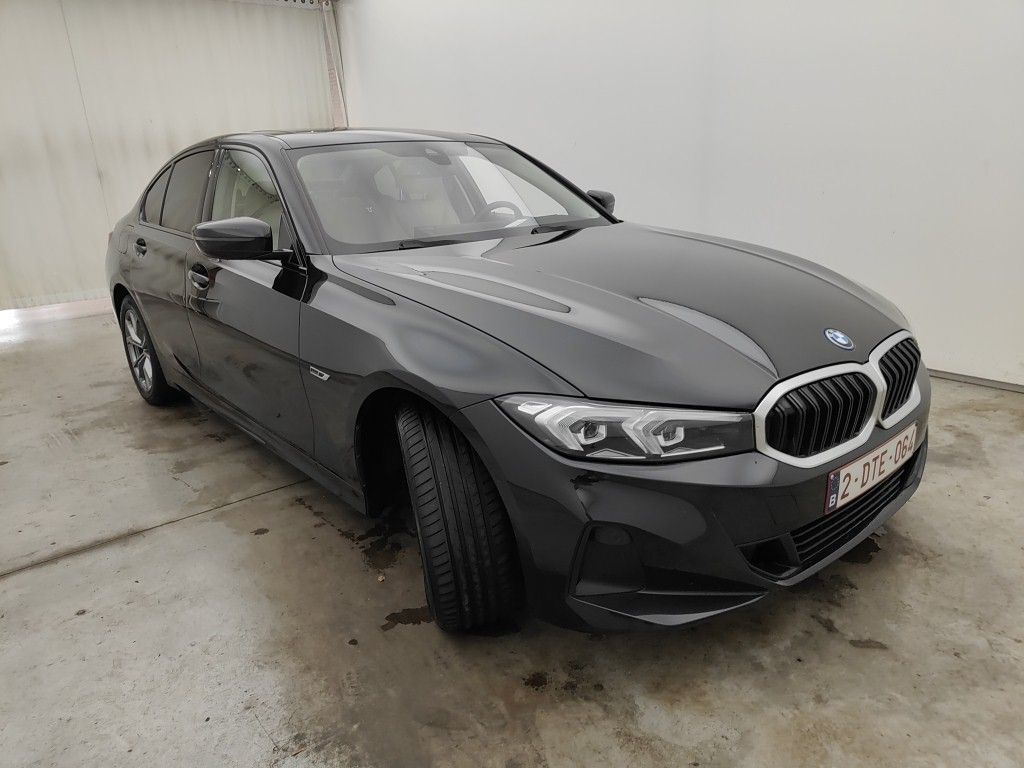 BMW 3 Series 320e