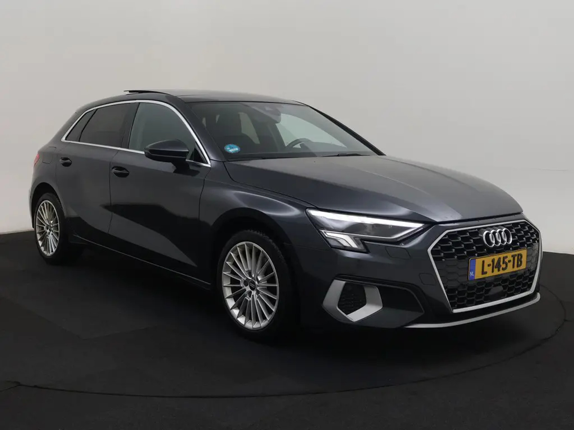 Audi A3 Sportback 30 TFSI Business