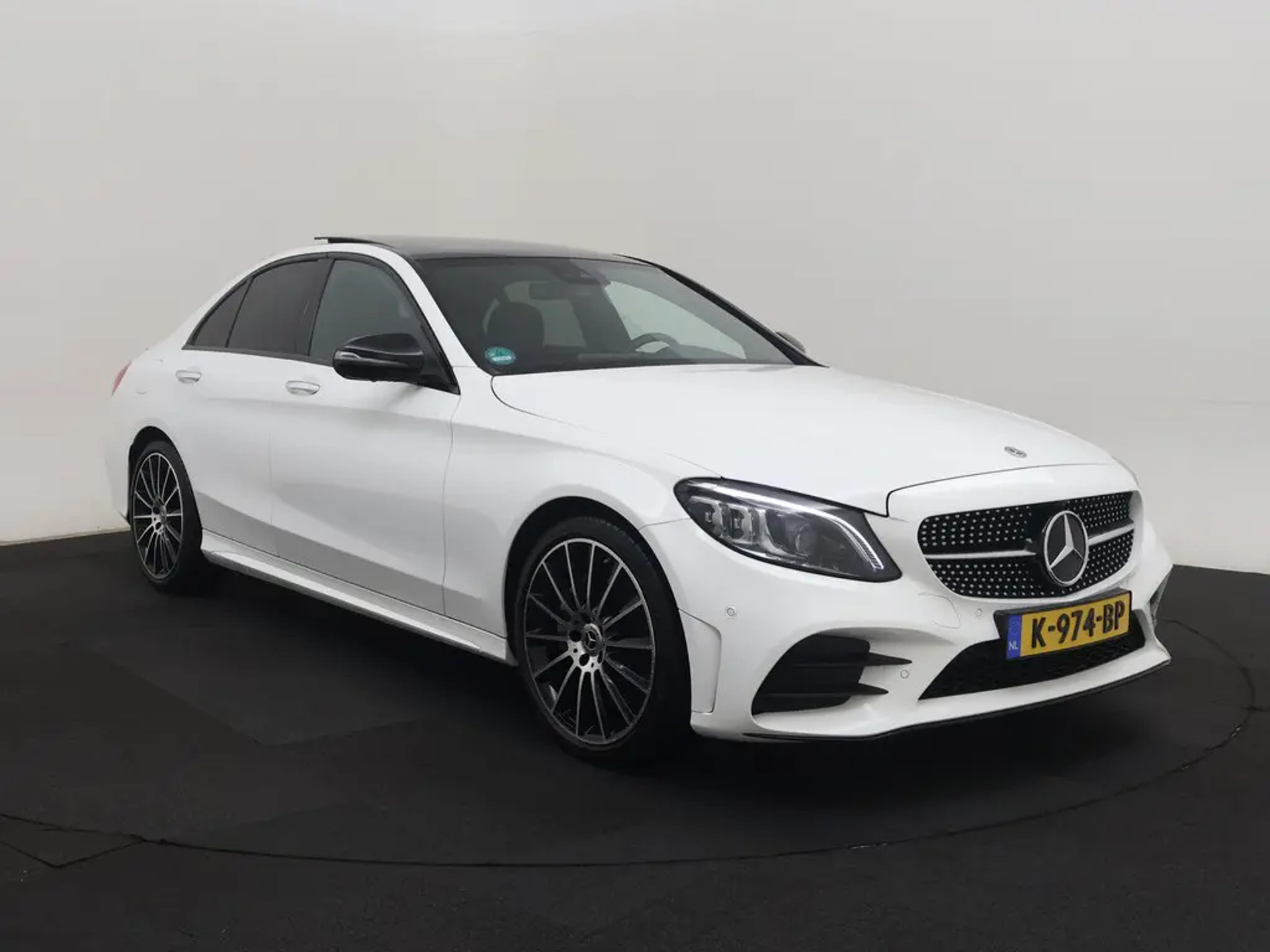 Mercedes-Benz C 180 AMG Line