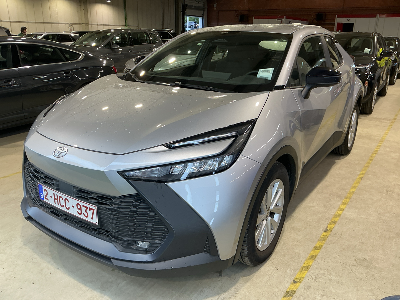 Toyota C-HR SUV 1.8L Hybrid Dynamic