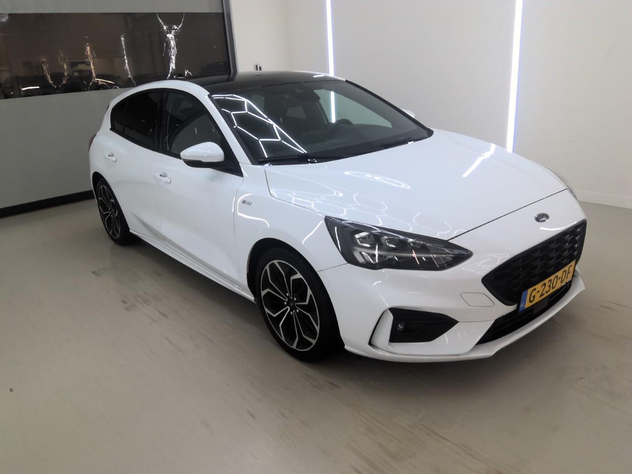Ford Focus 1.0 EcoBoost ST Line