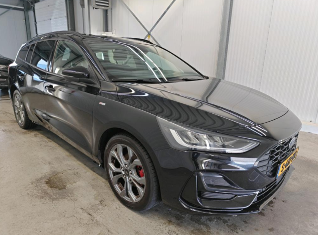 Ford Focus 1.0 EcoBoost ST Line X