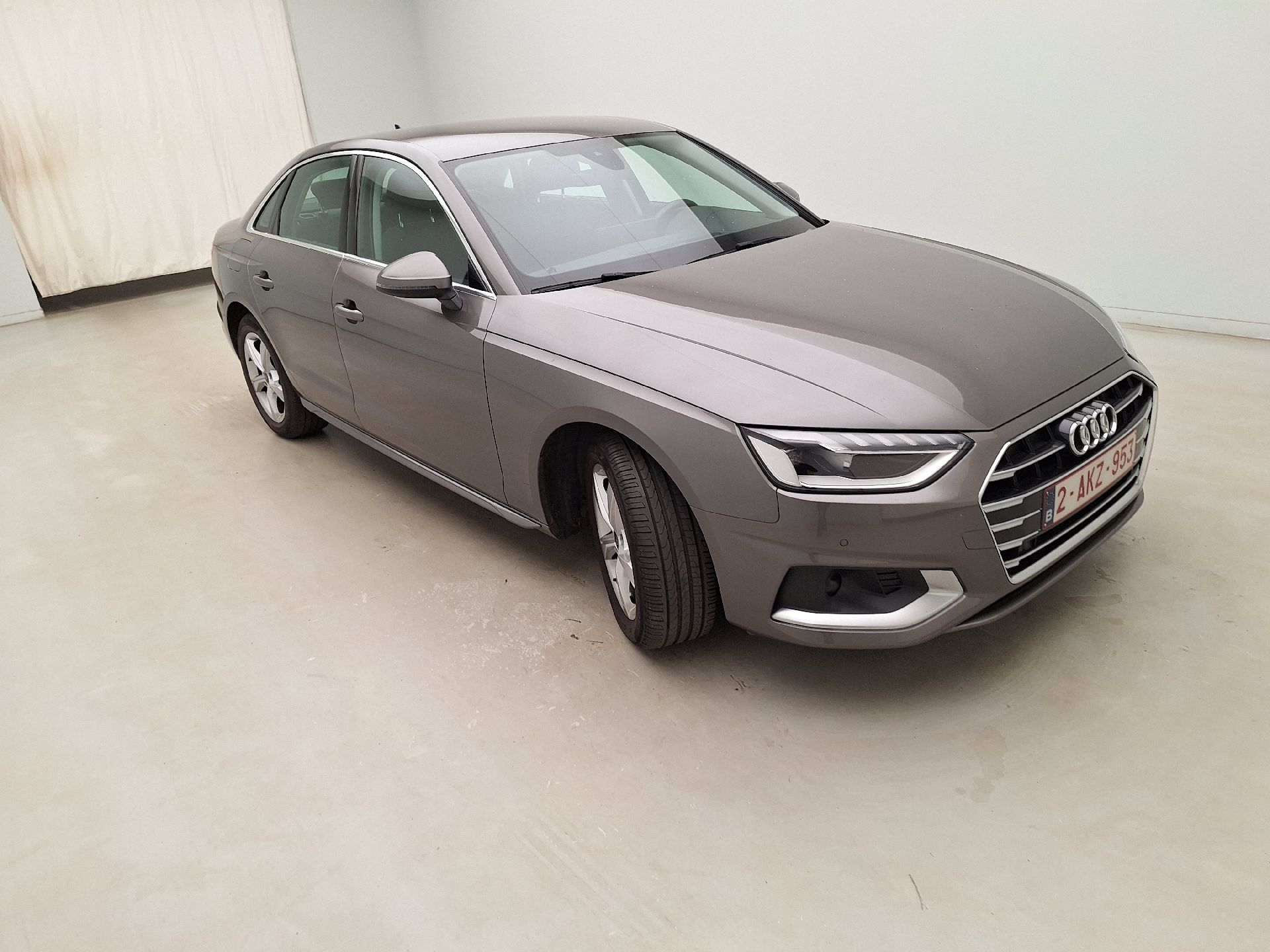 Audi A4 30 TDI Advanced