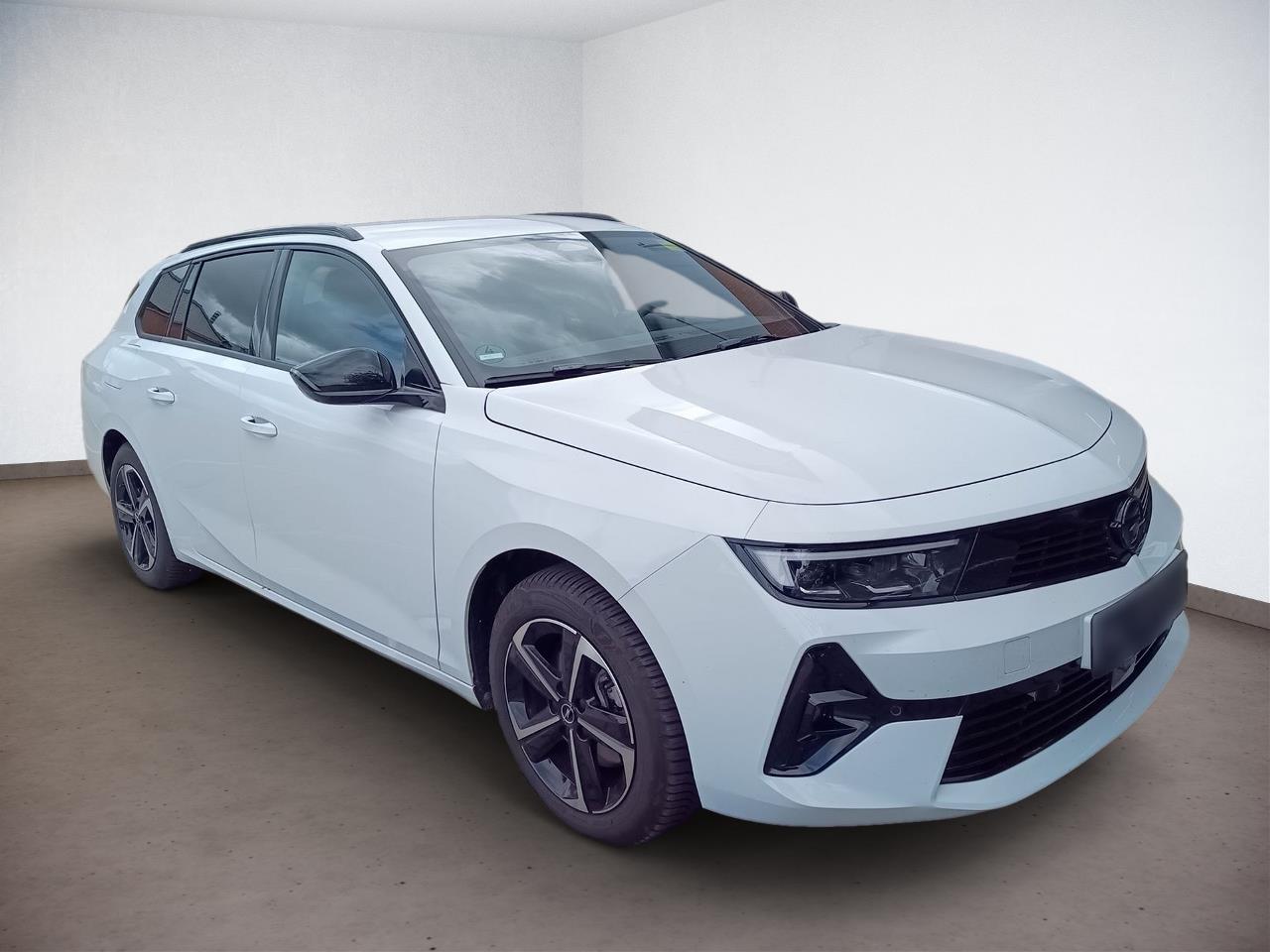 Opel Astra Sports Tourer 1.2 GS
