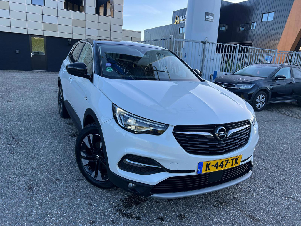 Opel Grandland 1.2 Business Elegance