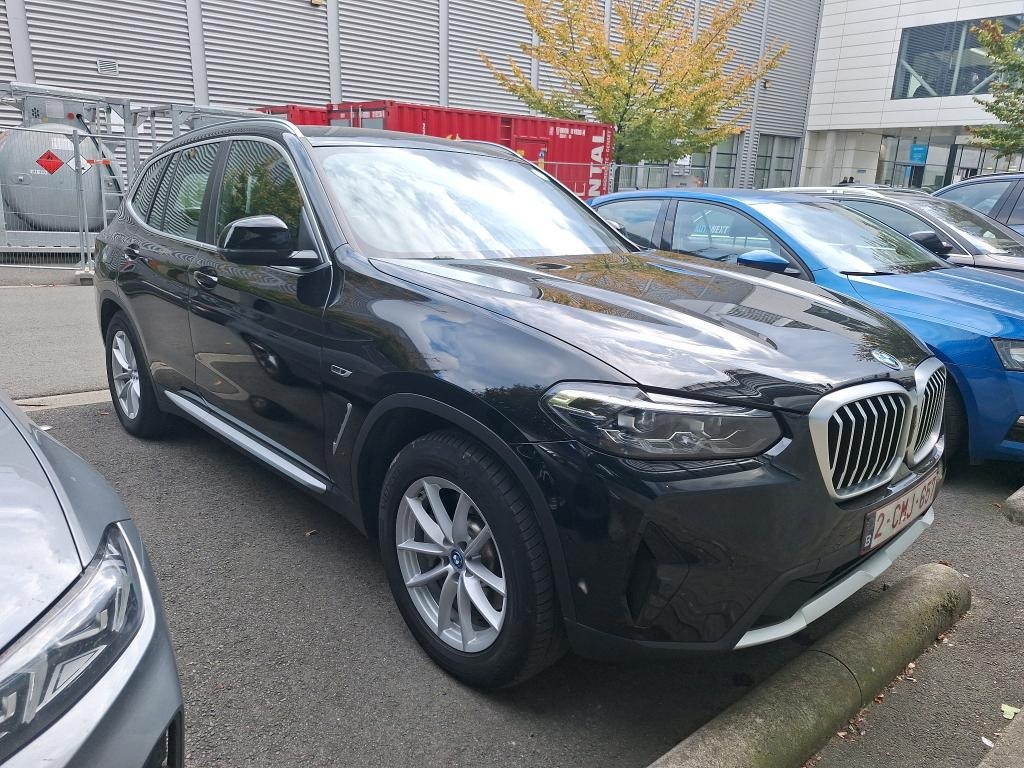 BMW X3 30e
