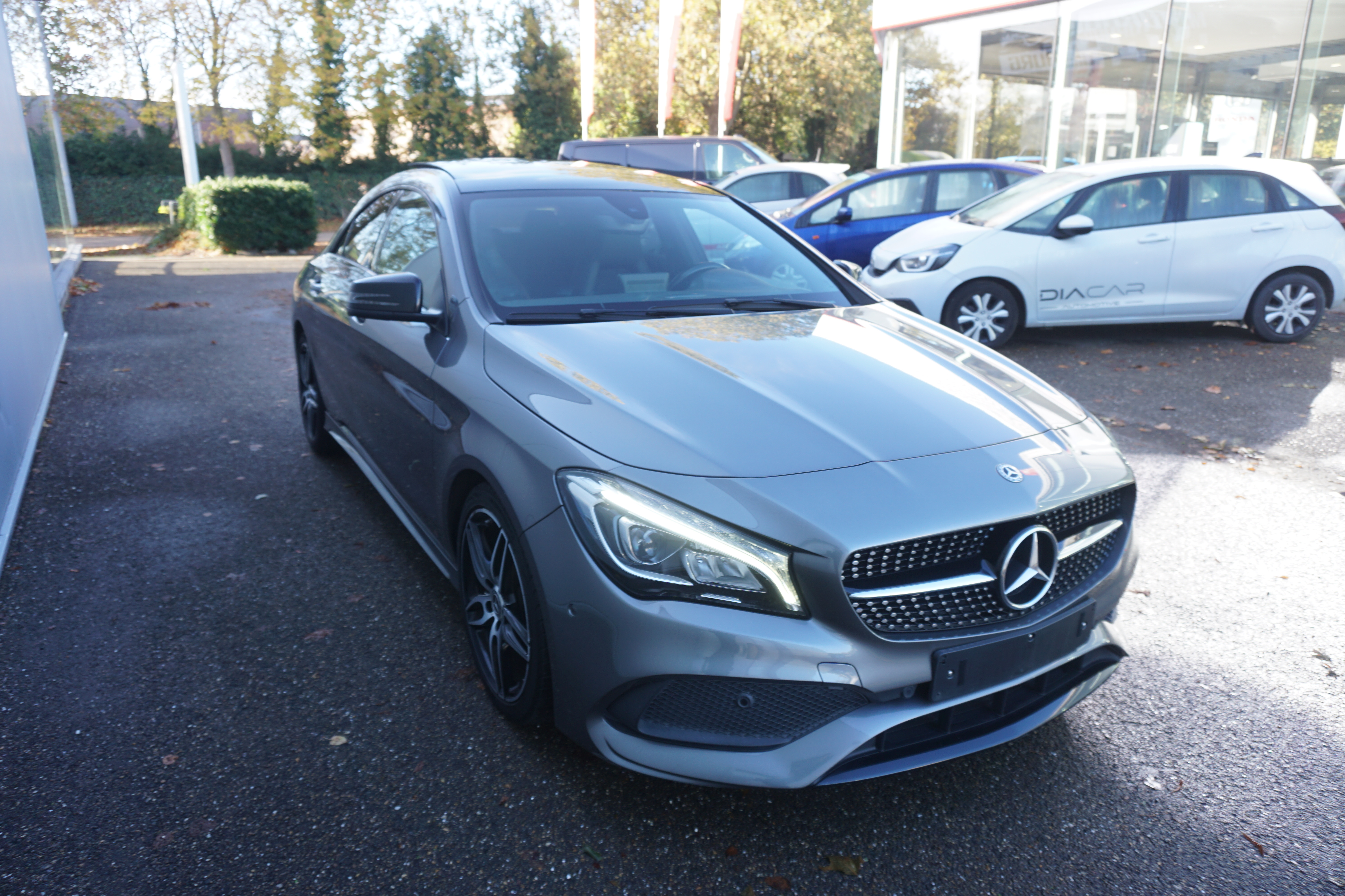Mercedes-Benz CLA 180