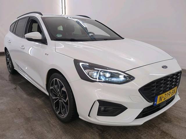 Ford Focus 1.0 EcoBoost ST Line X