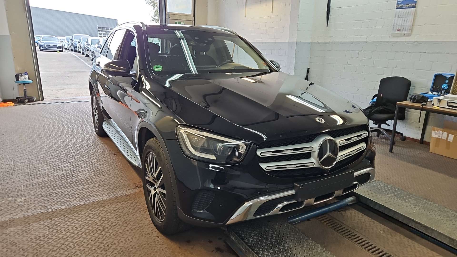 Mercedes-Benz GLC 220d Business