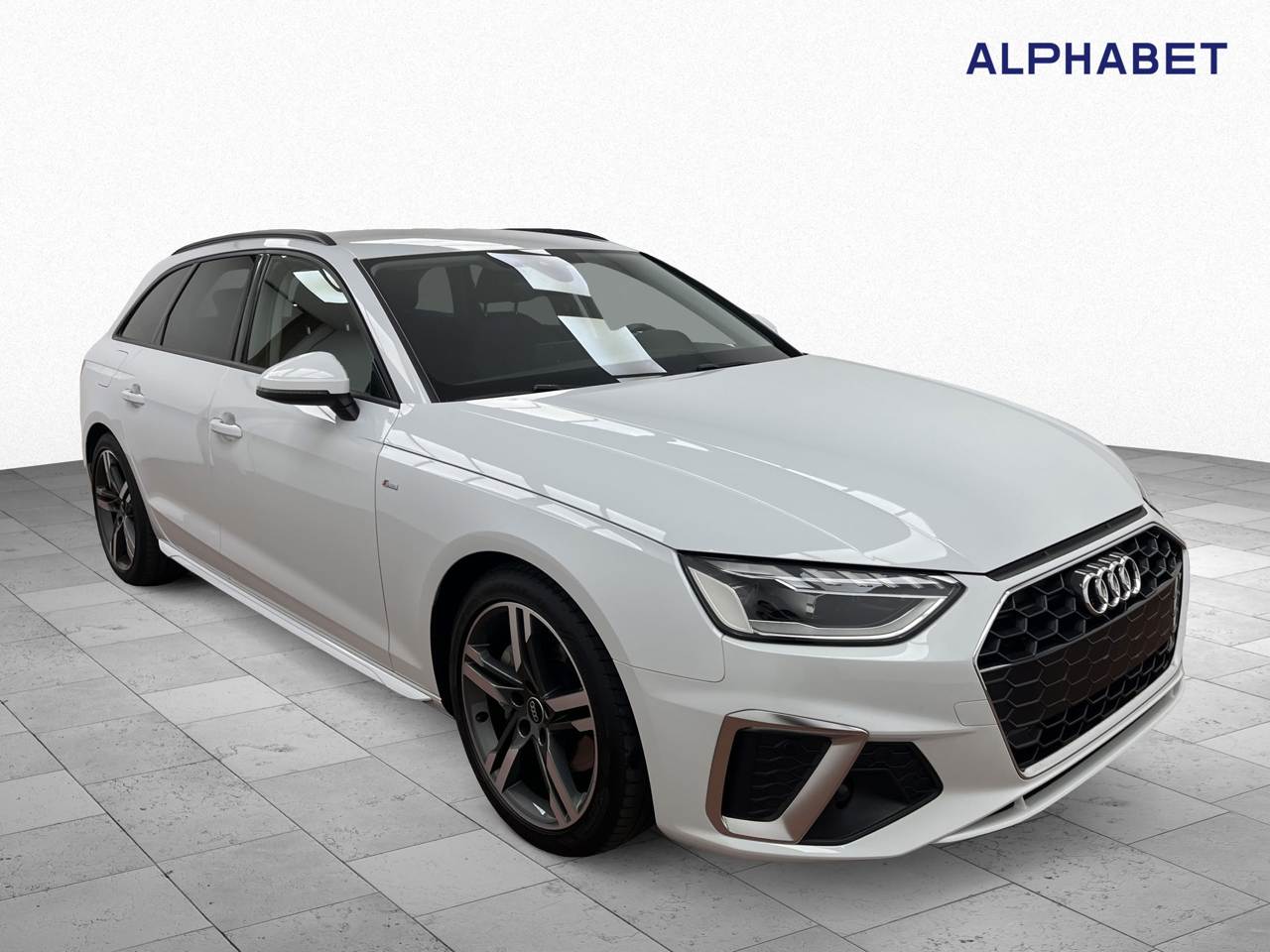 Audi A4 Avant 40 TDI S Line