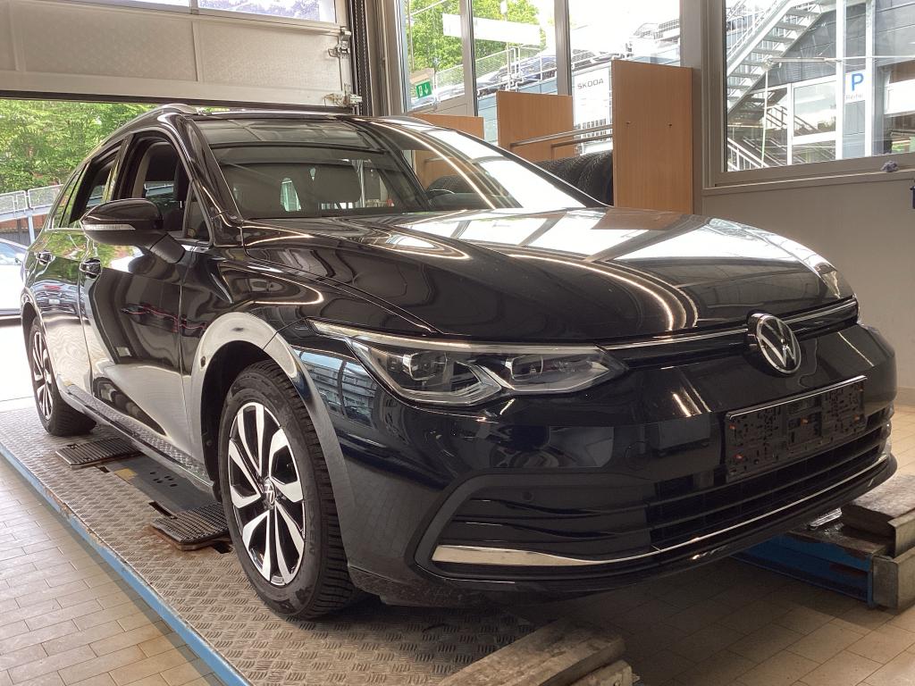 Volkswagen Golf Variant 1.5 TSI Life