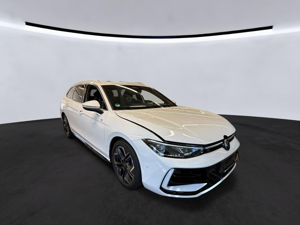 Volkswagen Passat Variant 2.0 TDI R-Line