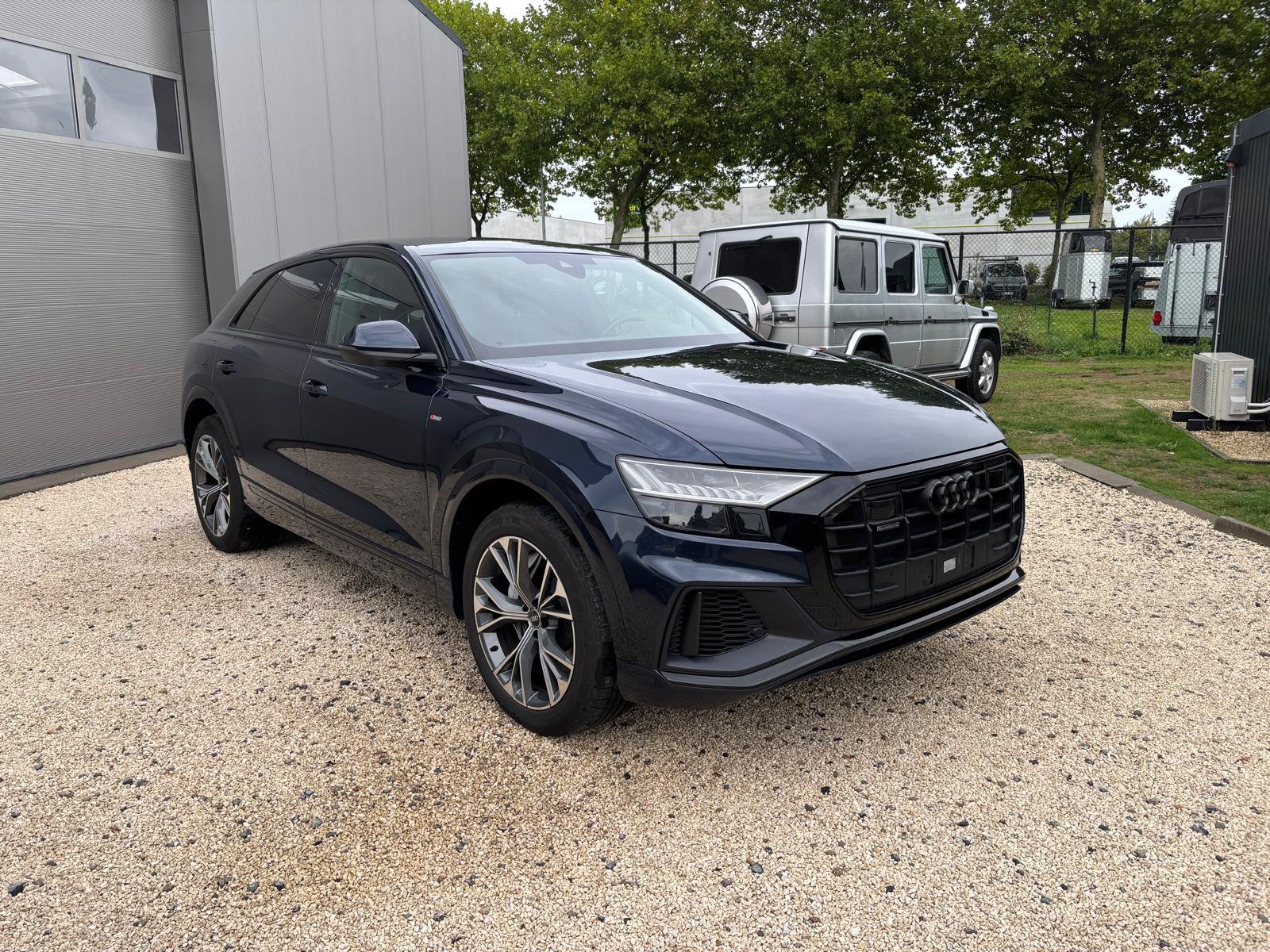 Audi Q8 55 TFSIe S Line