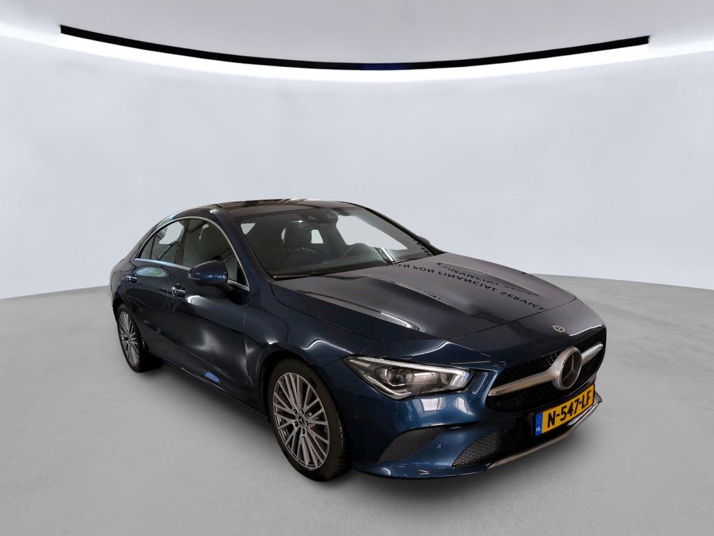 Mercedes-Benz CLA 180 Luxury