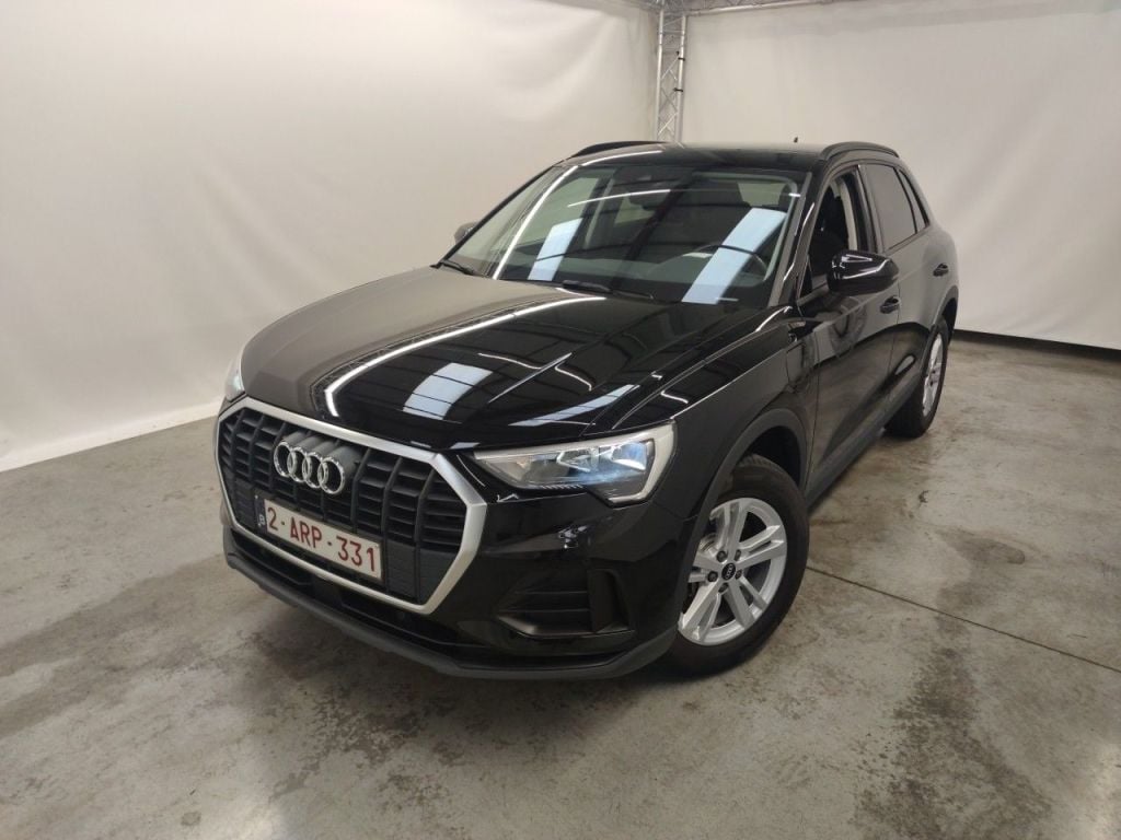 Audi Q3 45 Tfsi e S tronic 5d