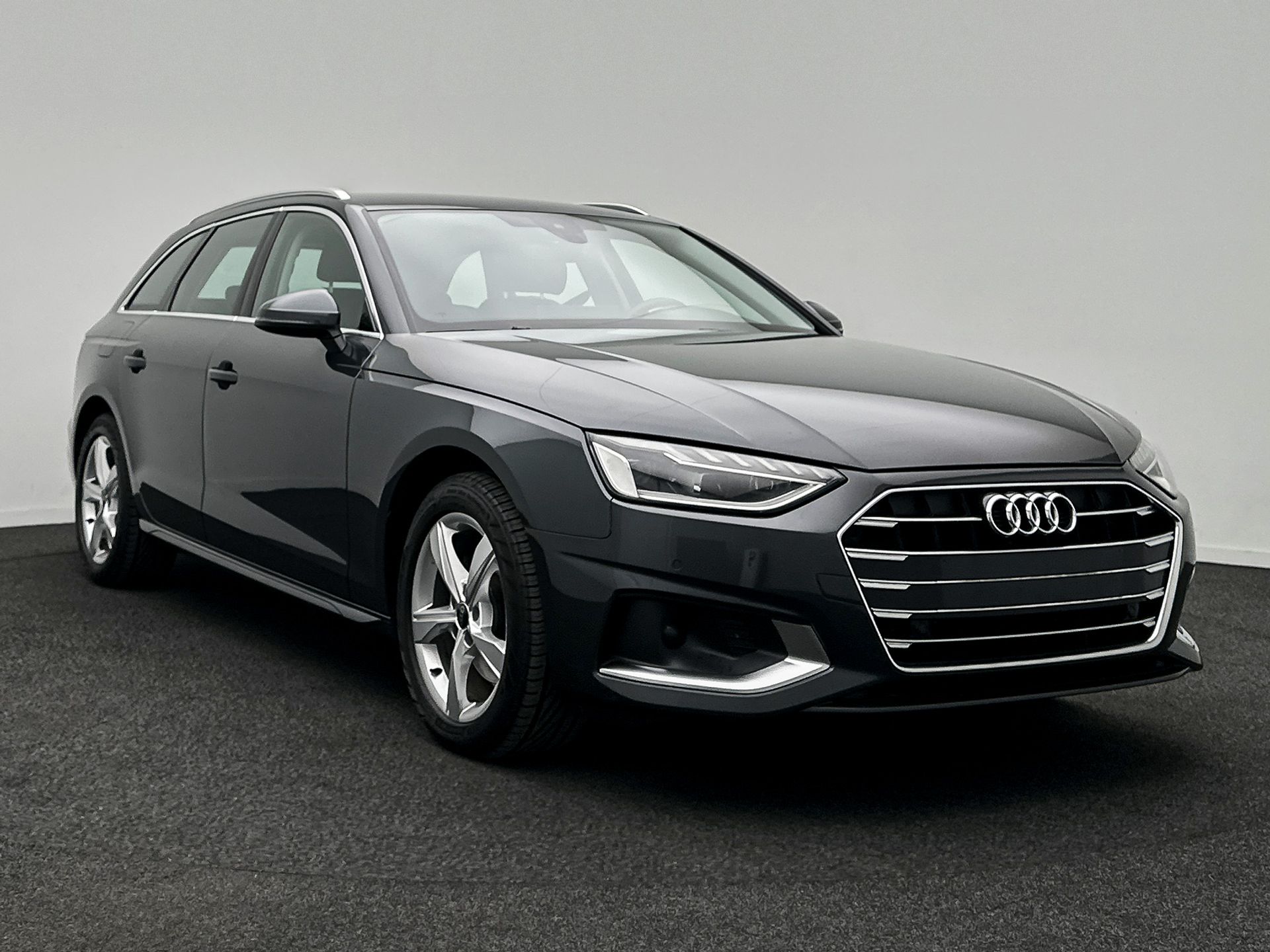 Audi A4 Avant 30 TDI Business
