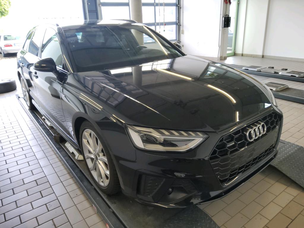 Audi A4 Avant 50 TDI S Line