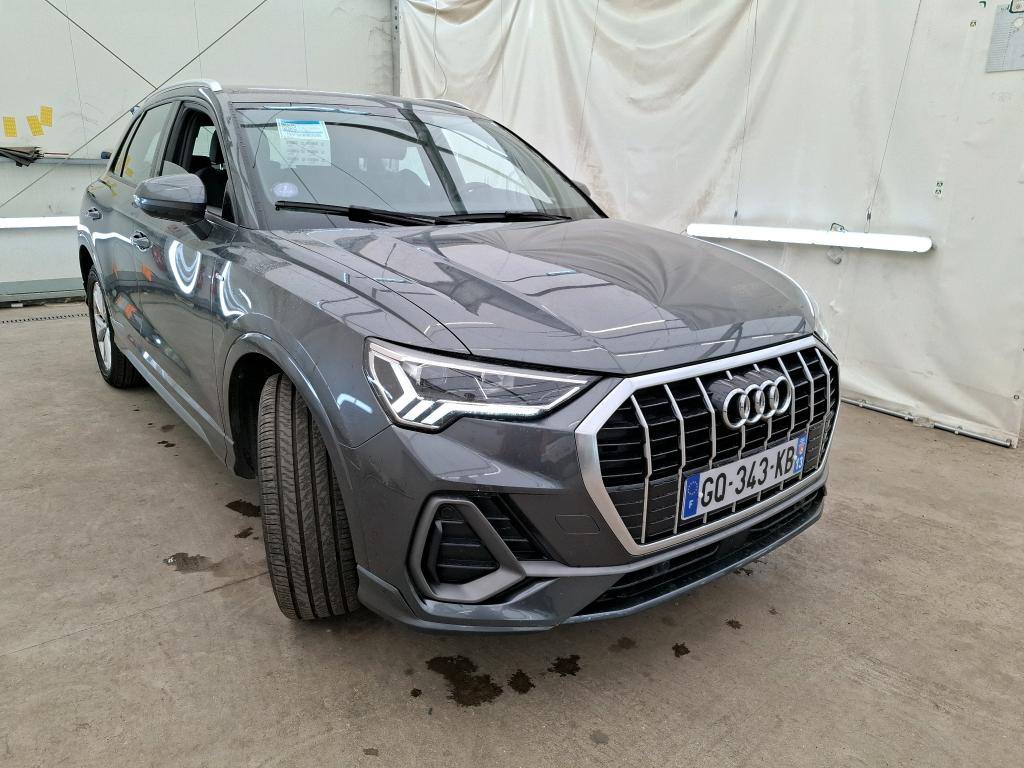 Audi Q3 45 TFSIe S Line