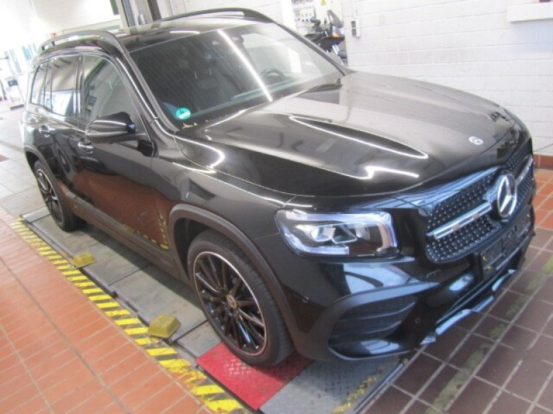 Mercedes-Benz GLB 200d AMG Line