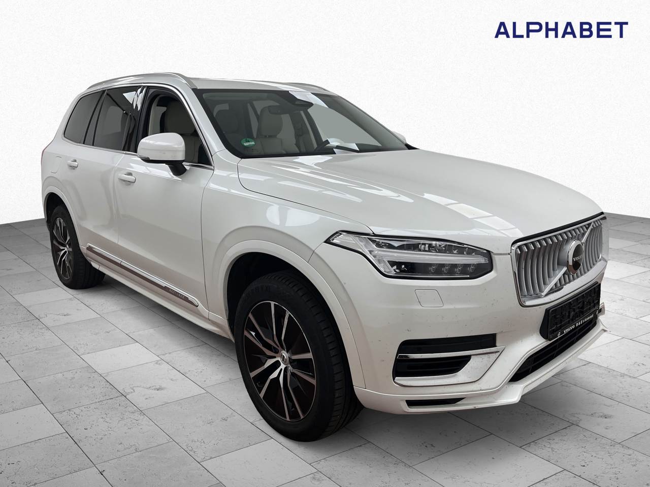 Volvo XC90 T8 Core