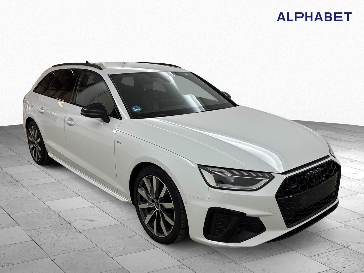 Audi A4 Avant 40 TDI S Line