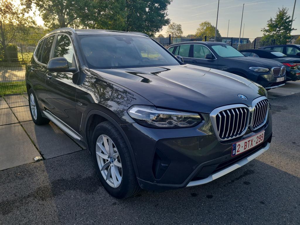 BMW X3 30e