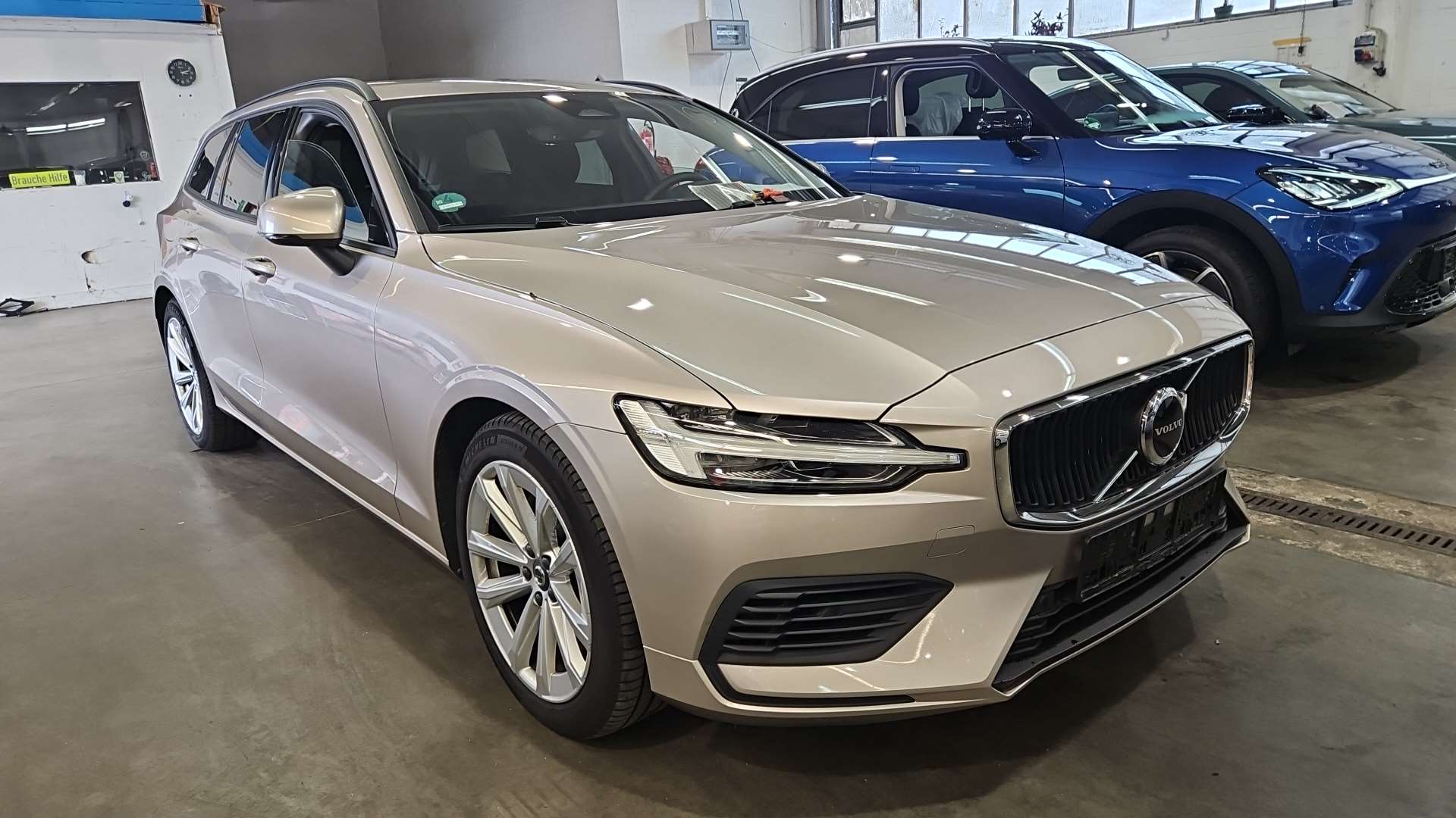 Volvo V60 T6 Core