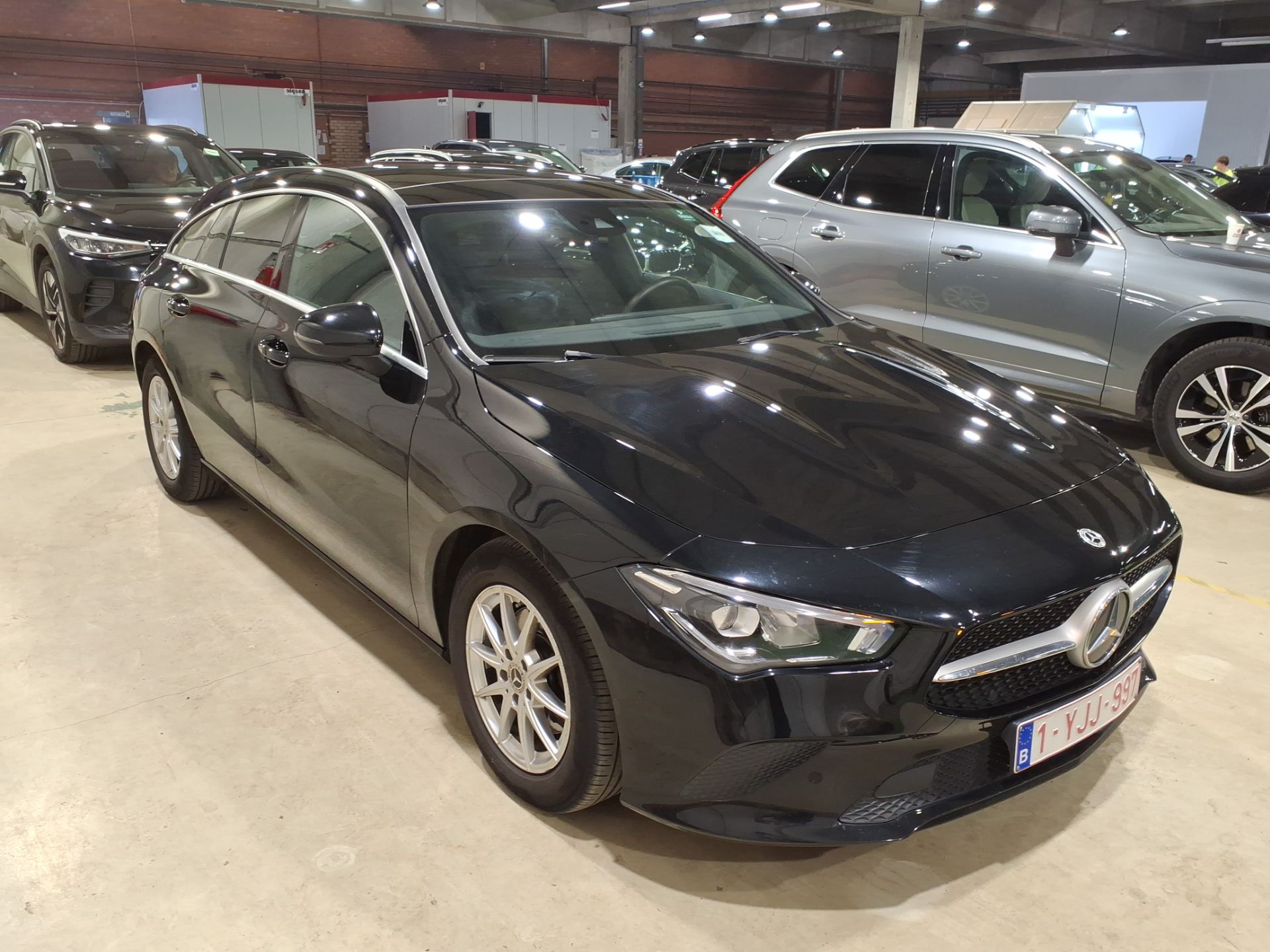 Mercedes-Benz CLA Shooting Brake 180d Business Solution
