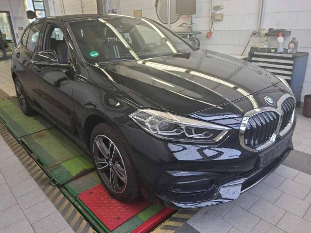 BMW 1 Series 118i Sport Line