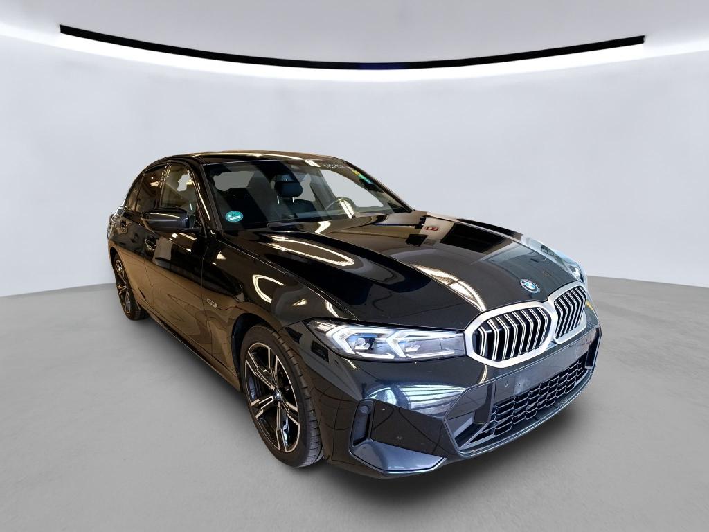 BMW 3 Series 320e