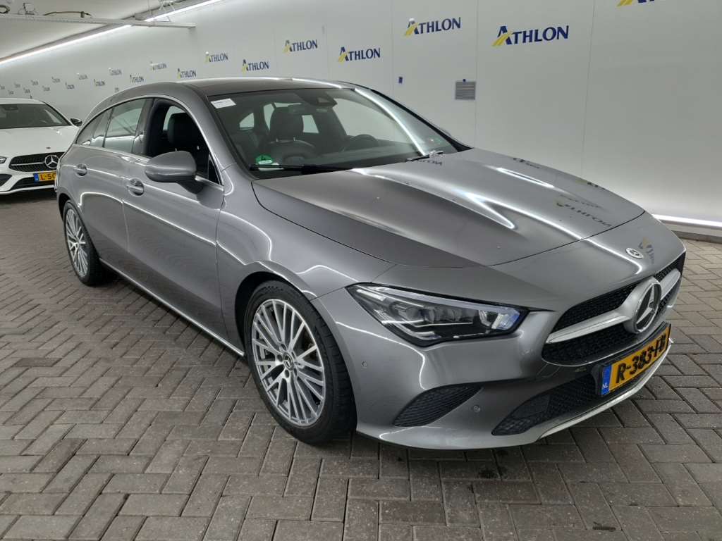Mercedes-Benz CLA Shooting Brake 180 Luxury