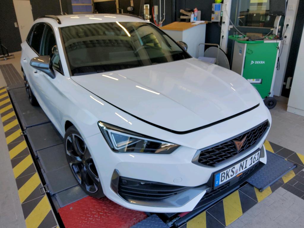 Cupra Leon Sportstourer 2.0 TSI VZ