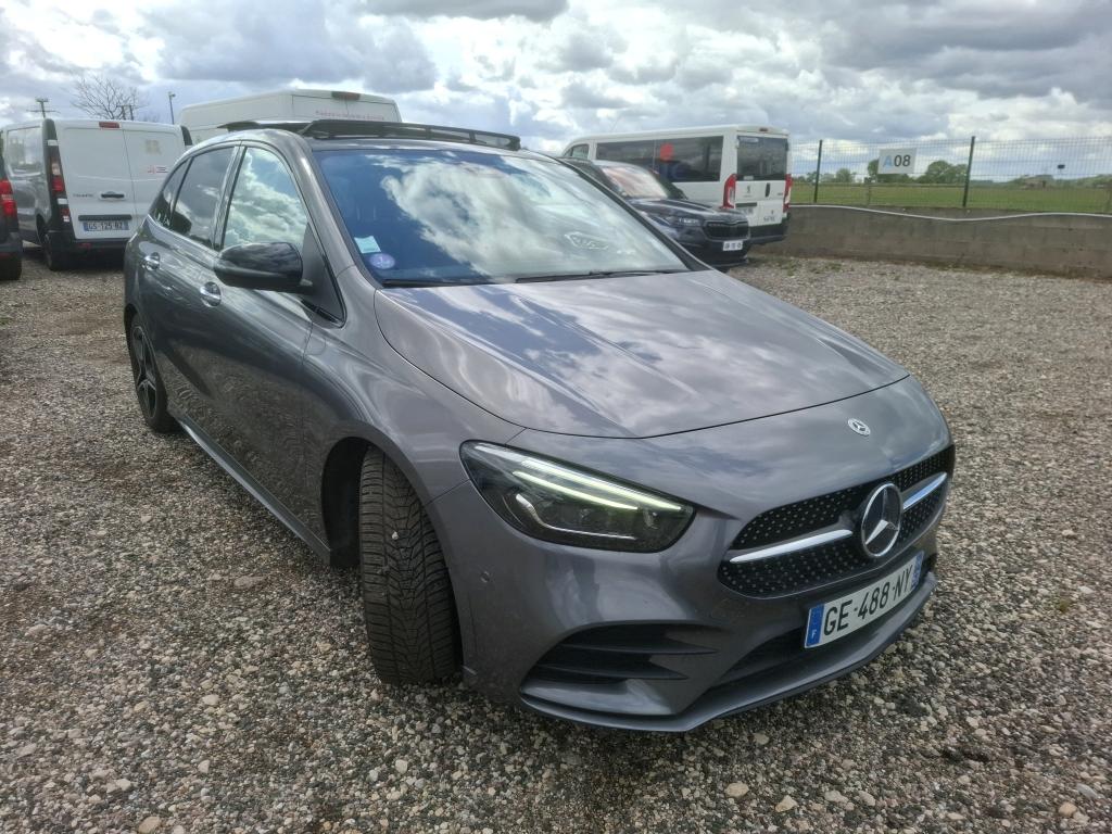 Mercedes-Benz B 200 AMG Line