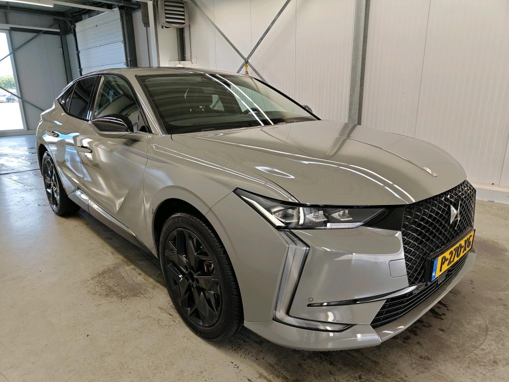 DS 4 1.6 E-Tense Performance Line +
