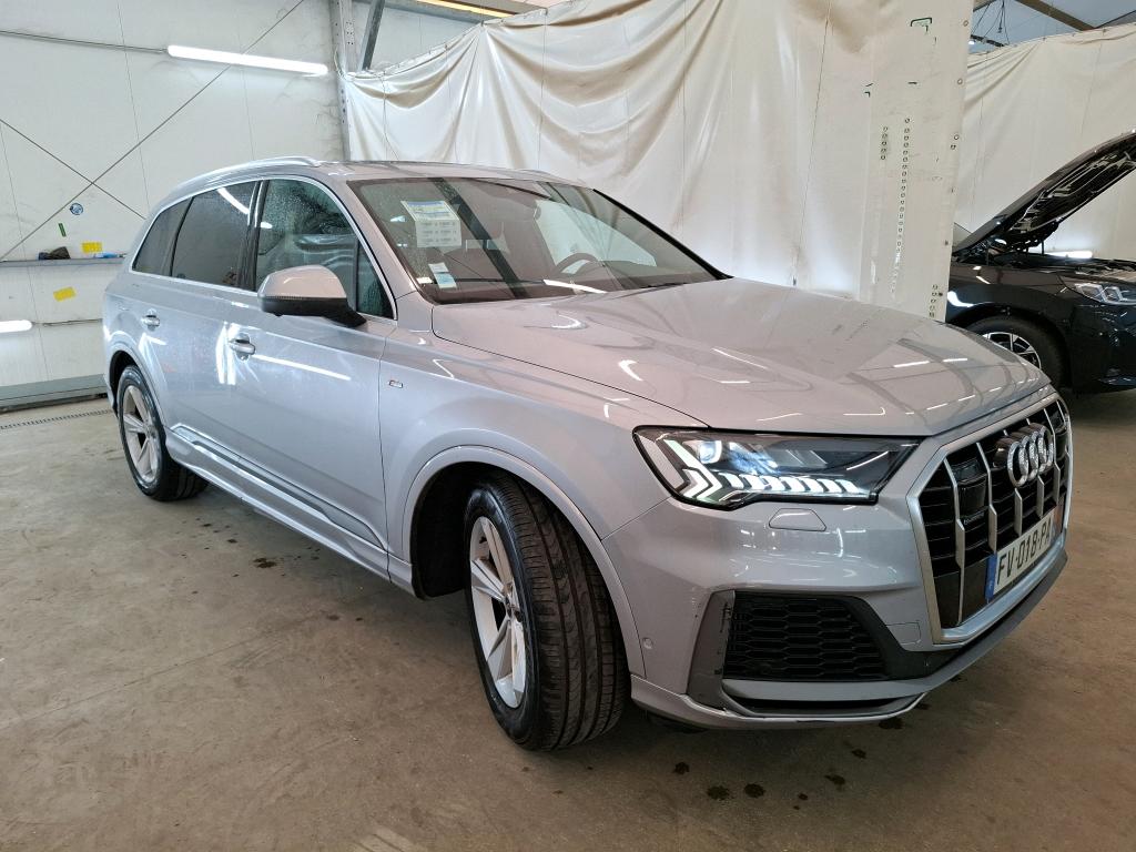Audi Q7 55 TFSIe S Line