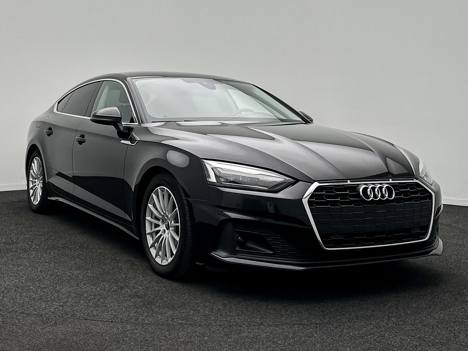 Audi A5 Sportback 30 TDI Attraction