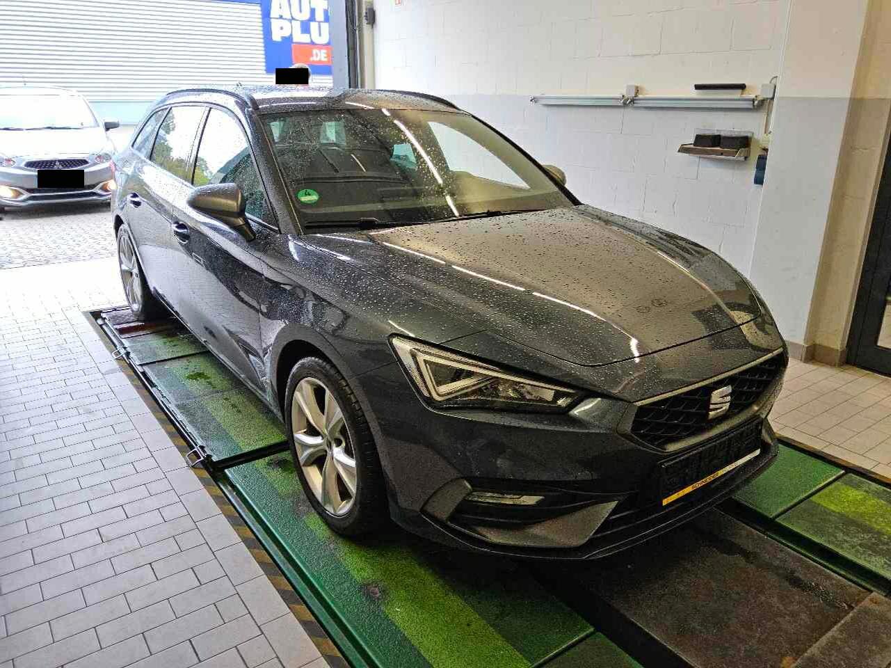 SEAT Leon Sportstourer 1.5 eTSI FR