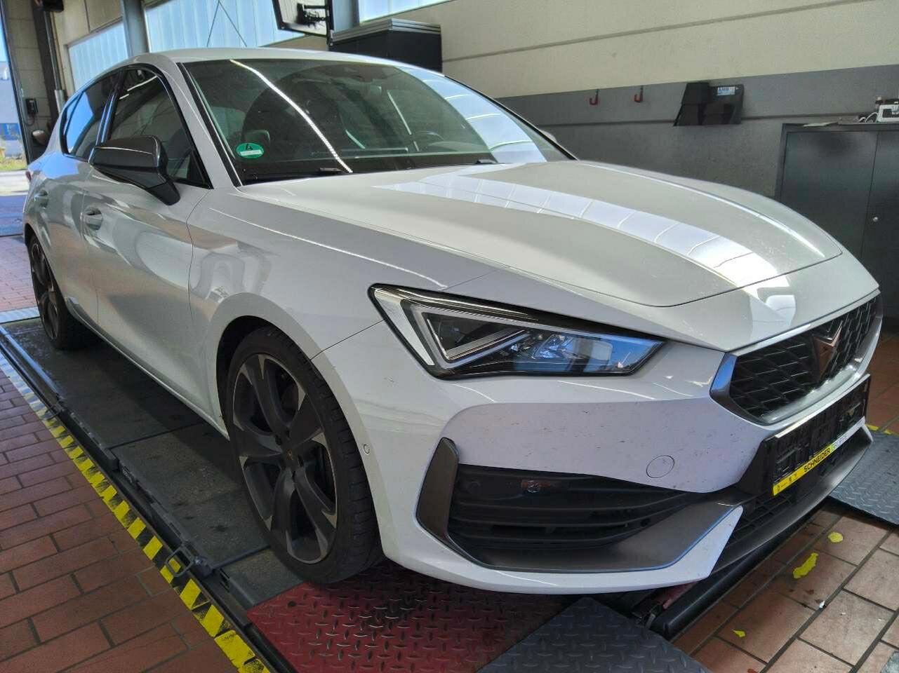 Cupra Leon 2.0 TSI VZ
