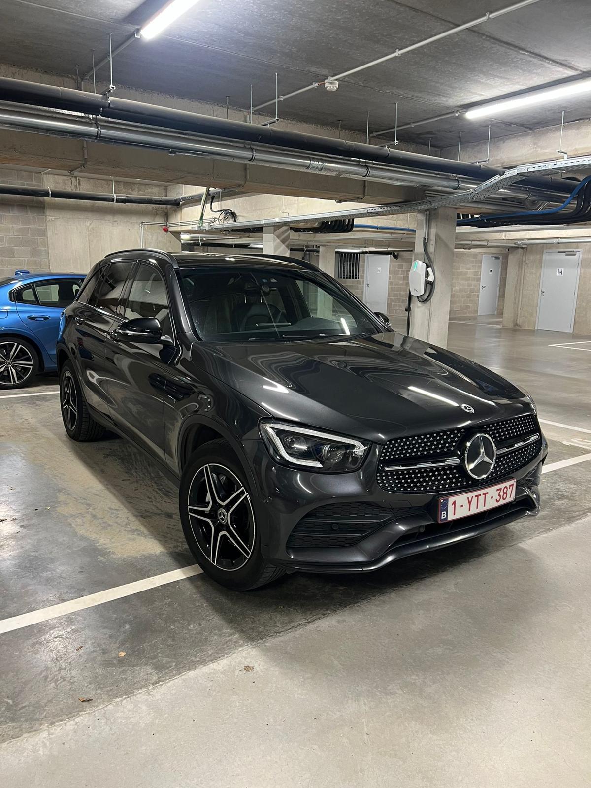 Mercedes-Benz GLC 300de AMG Line