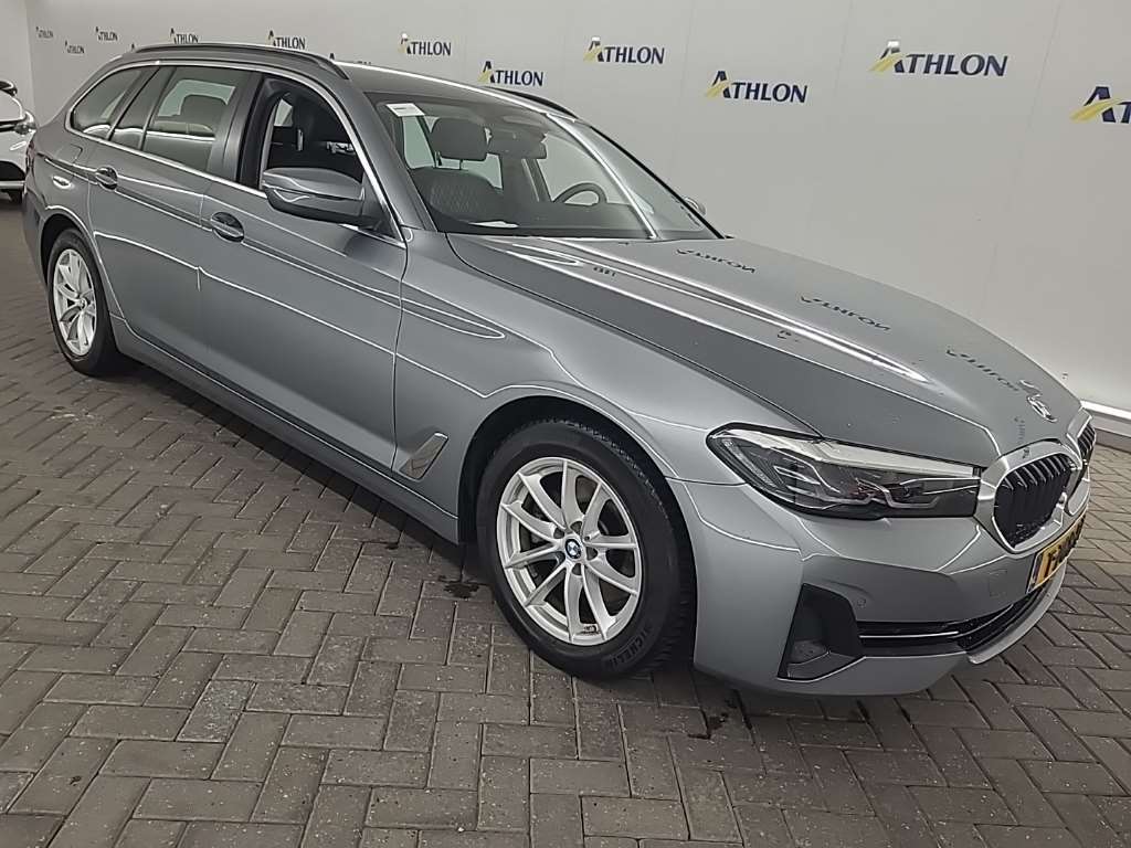 BMW 5 Series Touring 520i Business