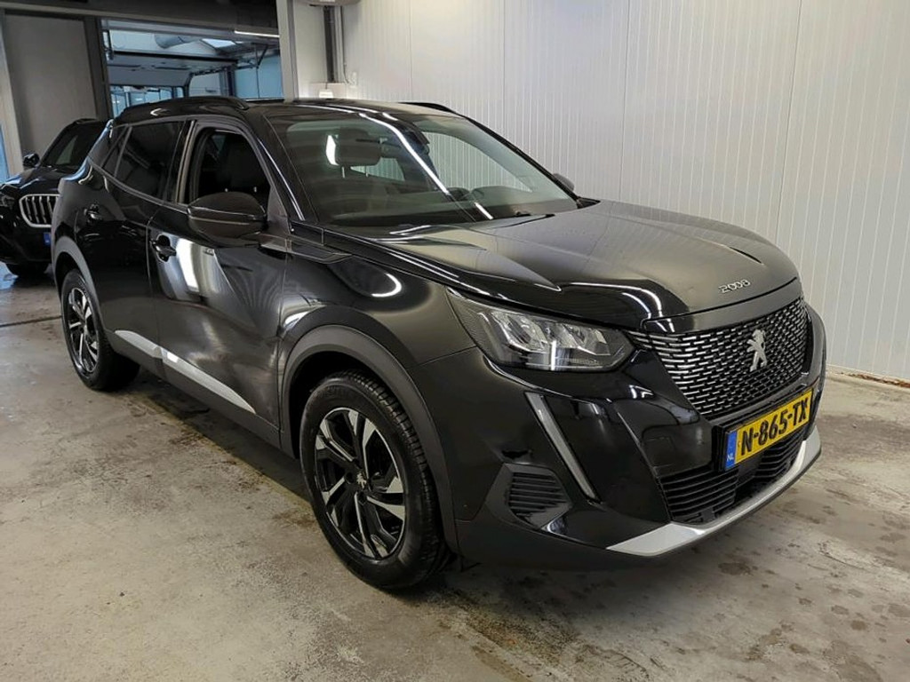 Peugeot 2008 1.2i Allure