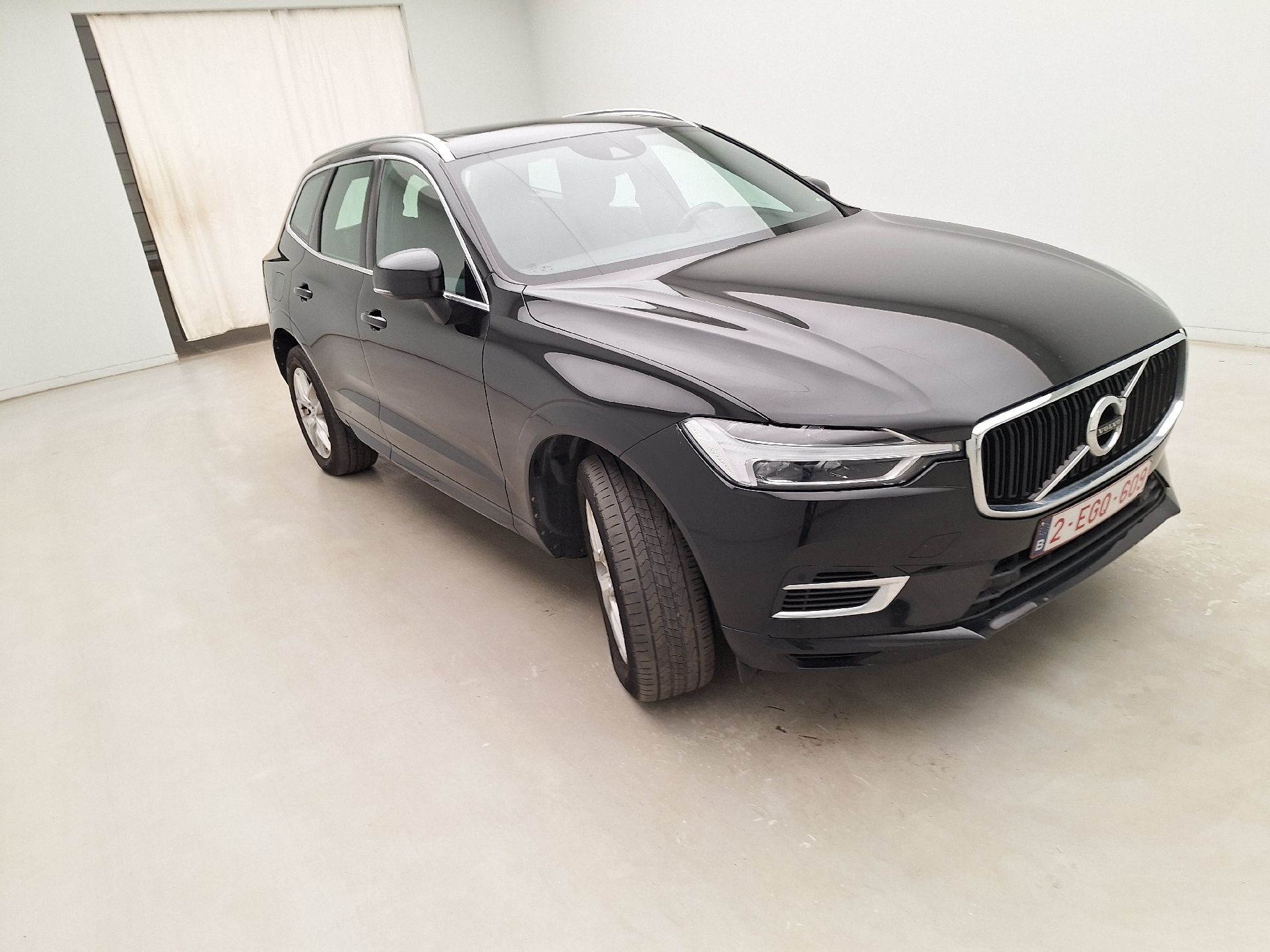 Volvo XC60 T8 Momentum