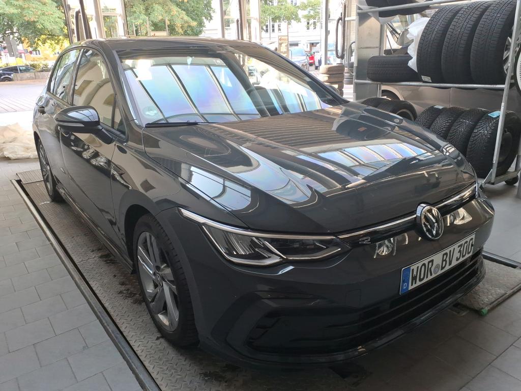 Volkswagen Golf 1.5 eTSI R-Line